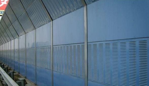 供應(yīng)頂部折角聲屏障|圍墻聲屏障如何安裝更穩(wěn)固