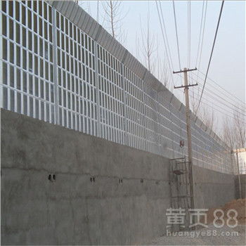金屬聲屏障 構(gòu)筑高效交通降噪的堅(jiān)實(shí)防線